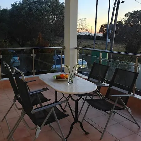 Up The Hill Apartment Epanomi