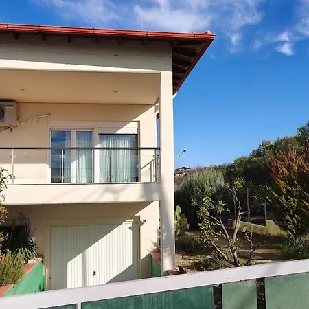 Up The Hill Epanomí